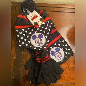 Mickey Mouse Toddler Girl/Boy Beanie Hat w/ Ear Flap & Mittens/scarf Set* NWT